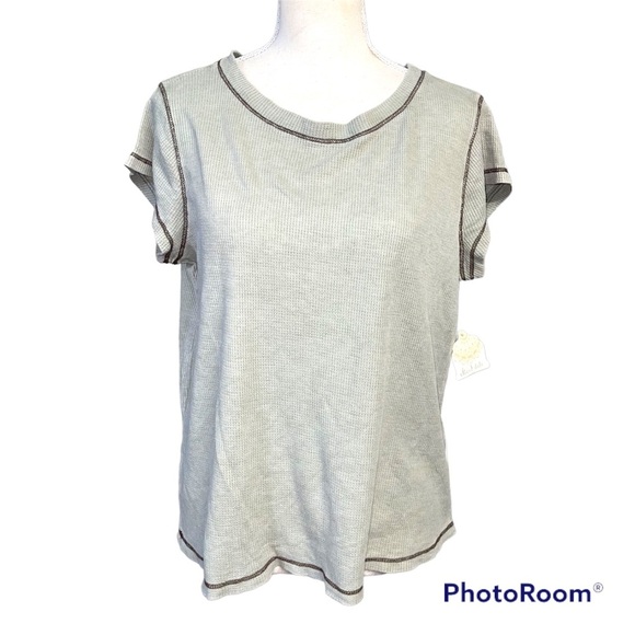 Altar’d State Short Sleeve Top Sz Large - Picture 1 of 5